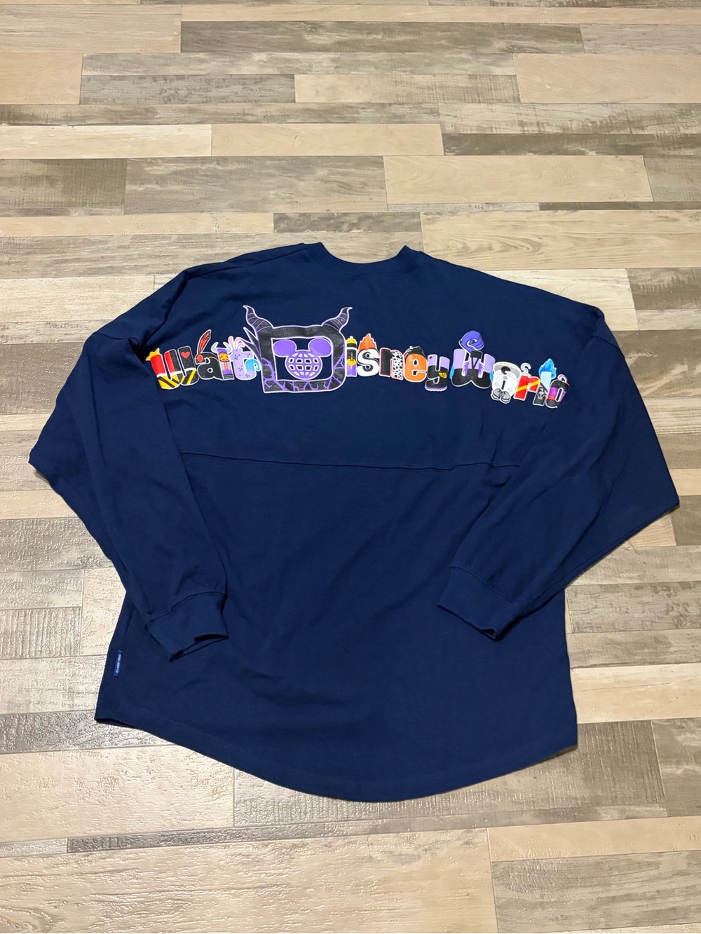 NWT Walt Disney World Villains Spirit Jersey Unisex L Blue Logo Glow In The Dark